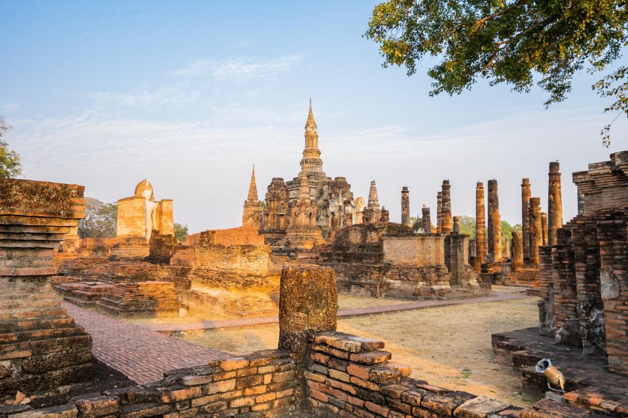 Le Charme Sukhothai Historical Park Экстерьер фото